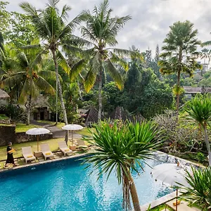 Resort Pertiwi &